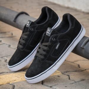 Tênis Comply  Bach Preto Branco